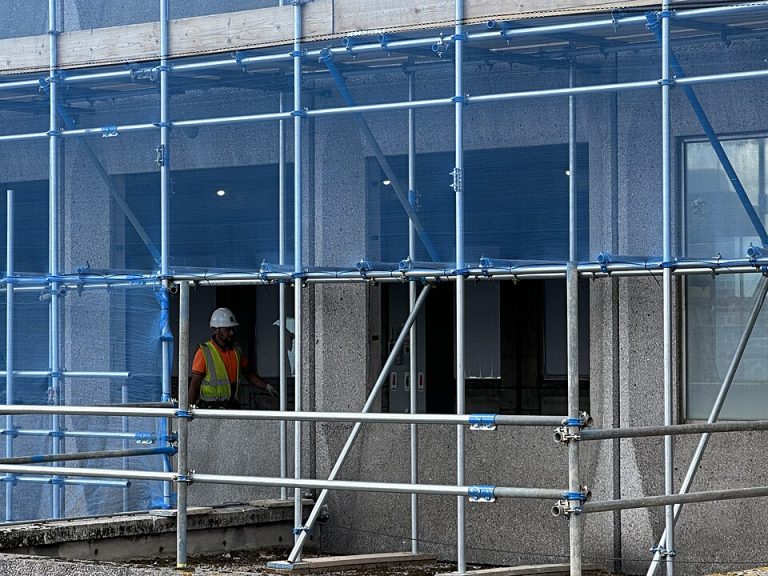 Rénovation globale : le chantier le plus rentable est aussi le plus difficile à vendre